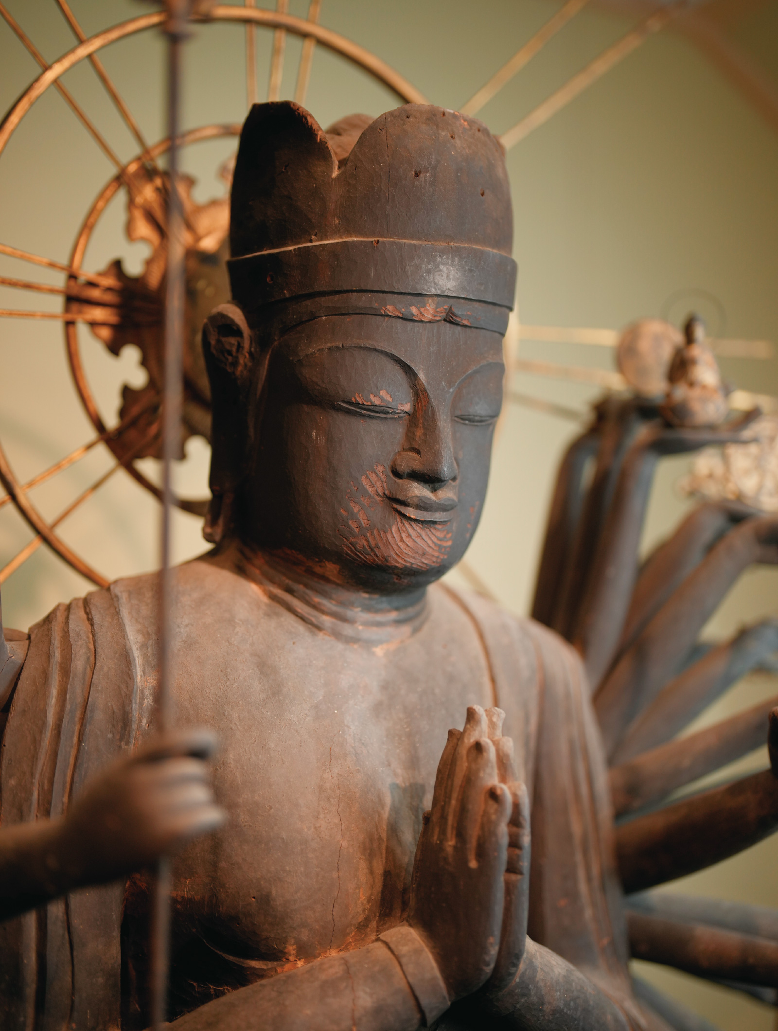 Statue en bois de Senju Kannon